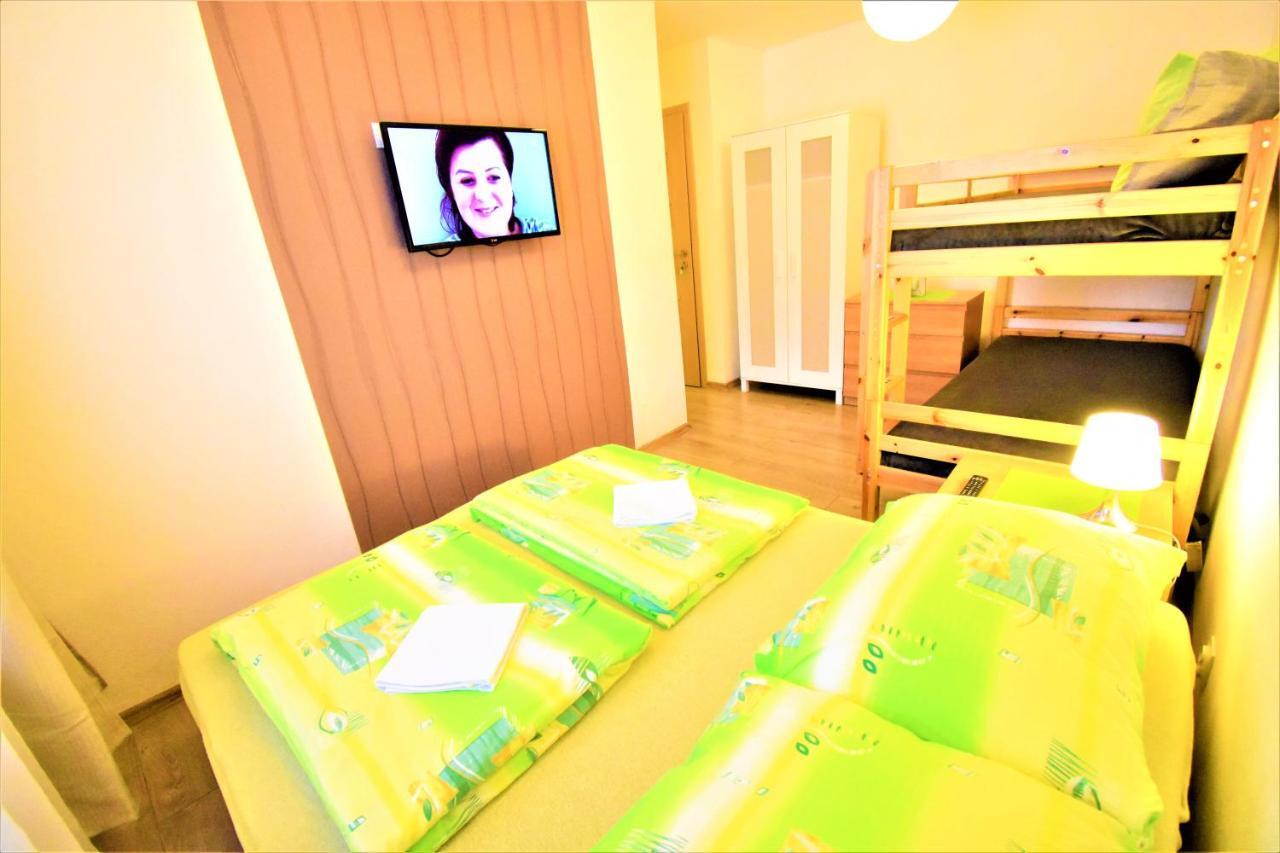 מלון Liptovský Mikuláš Penzion Privat Siesta מראה חיצוני תמונה